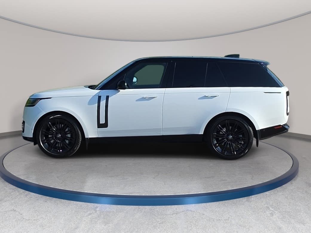 Used 2023 Land Rover Range Rover SE AWD/4WD image 8
