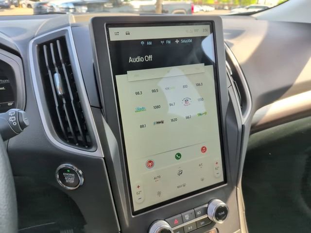 Used 2024 Ford Edge SE AWD/4WD image 27