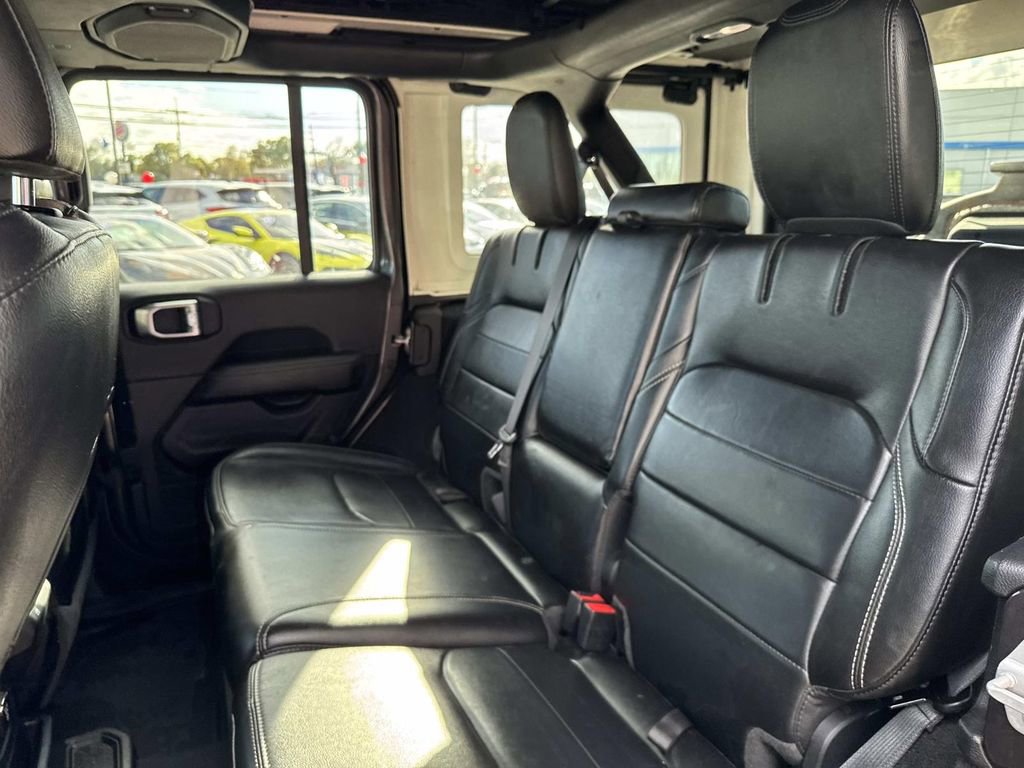 Used 2021 Jeep Wrangler Unlimited Sahara w/ Cold Weather Group image 16