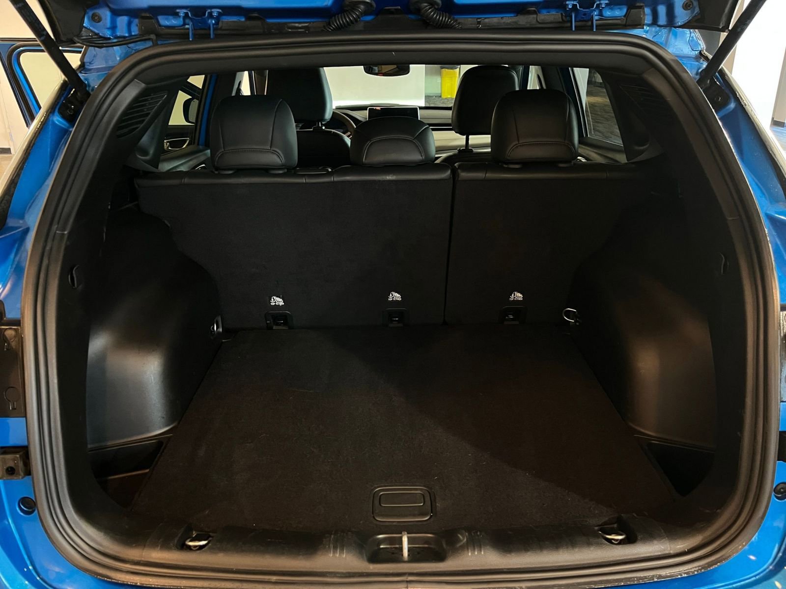 Used 2025 Jeep Compass Limited AWD/4WD image 31