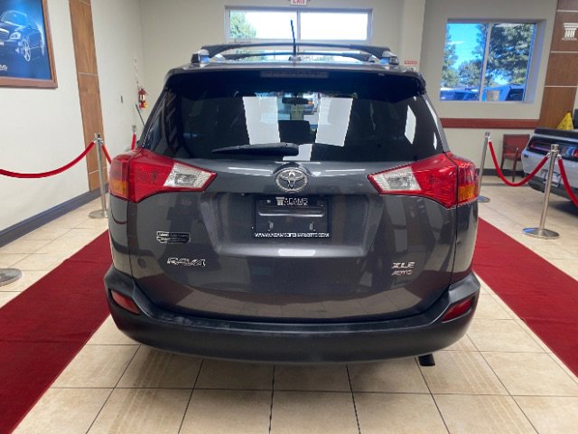 Used 2014 Toyota RAV4 XLE image 2