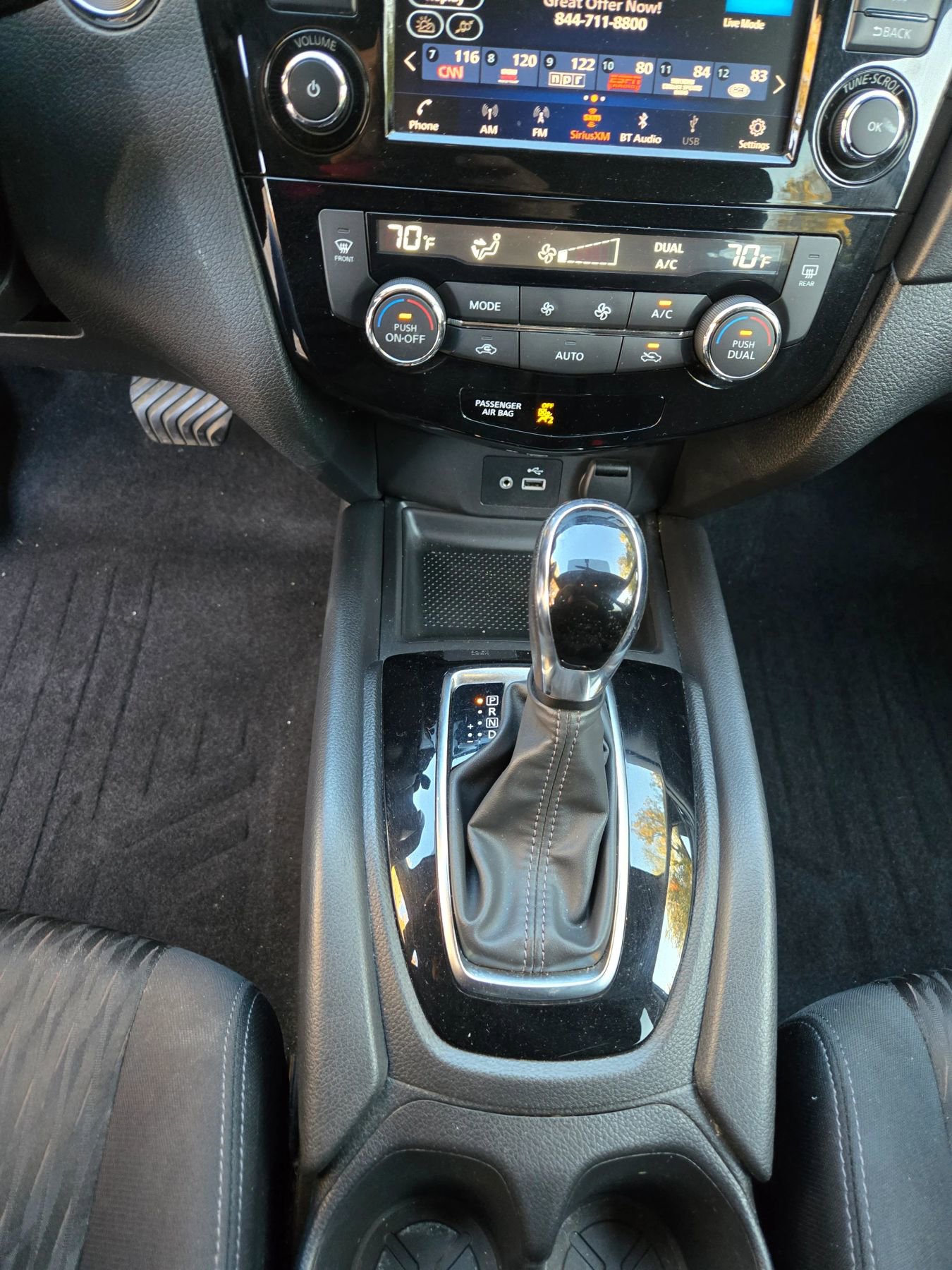 Used 2018 Nissan Rogue SV image 20