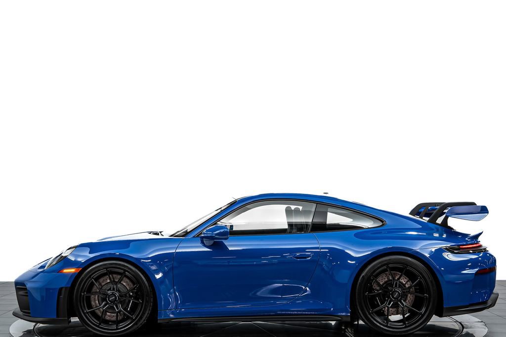 Used 2025 Porsche 911 GT3 image 2