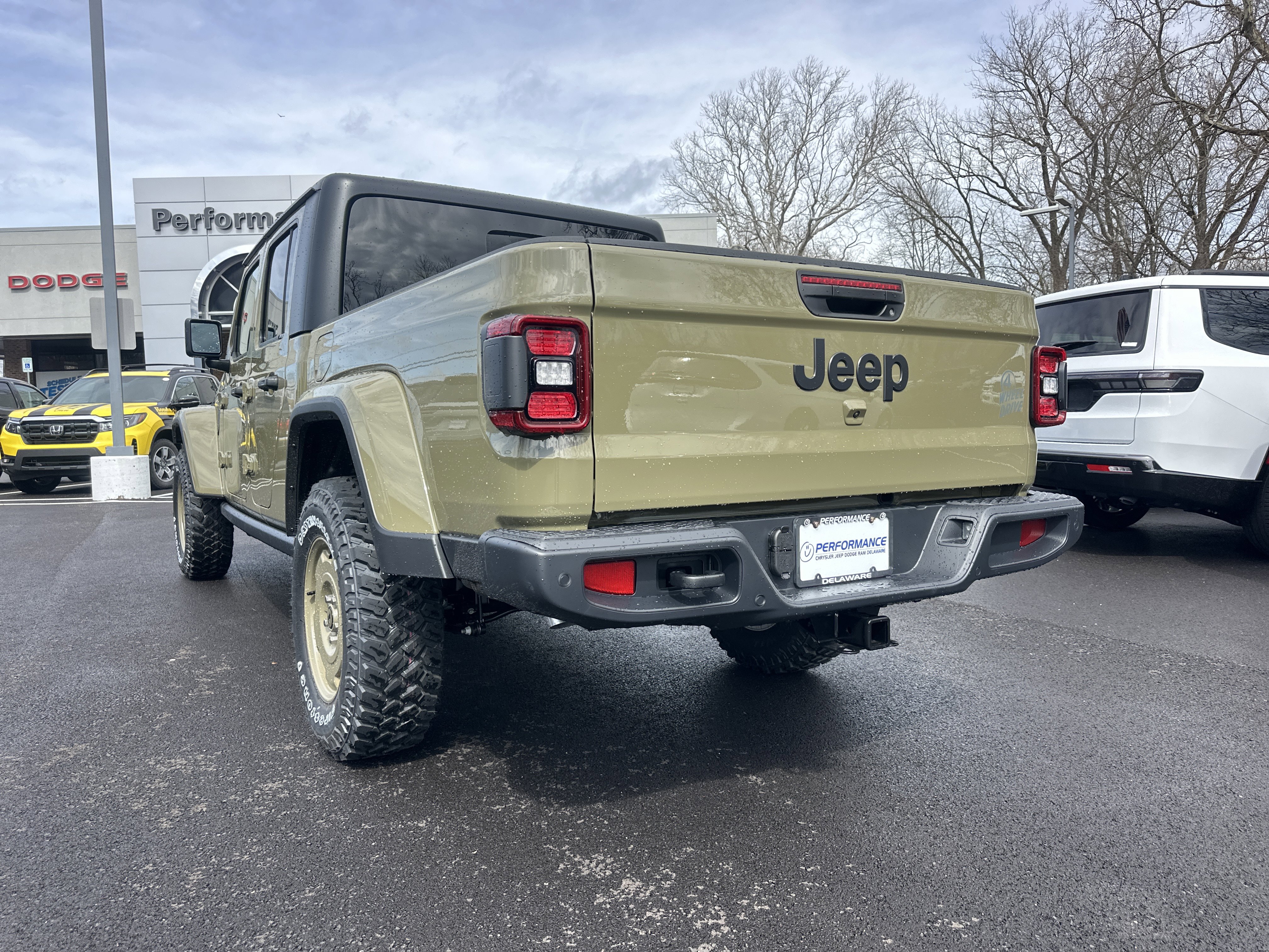 New 2026 Jeep Gladiator Willys AWD/4WD image 25