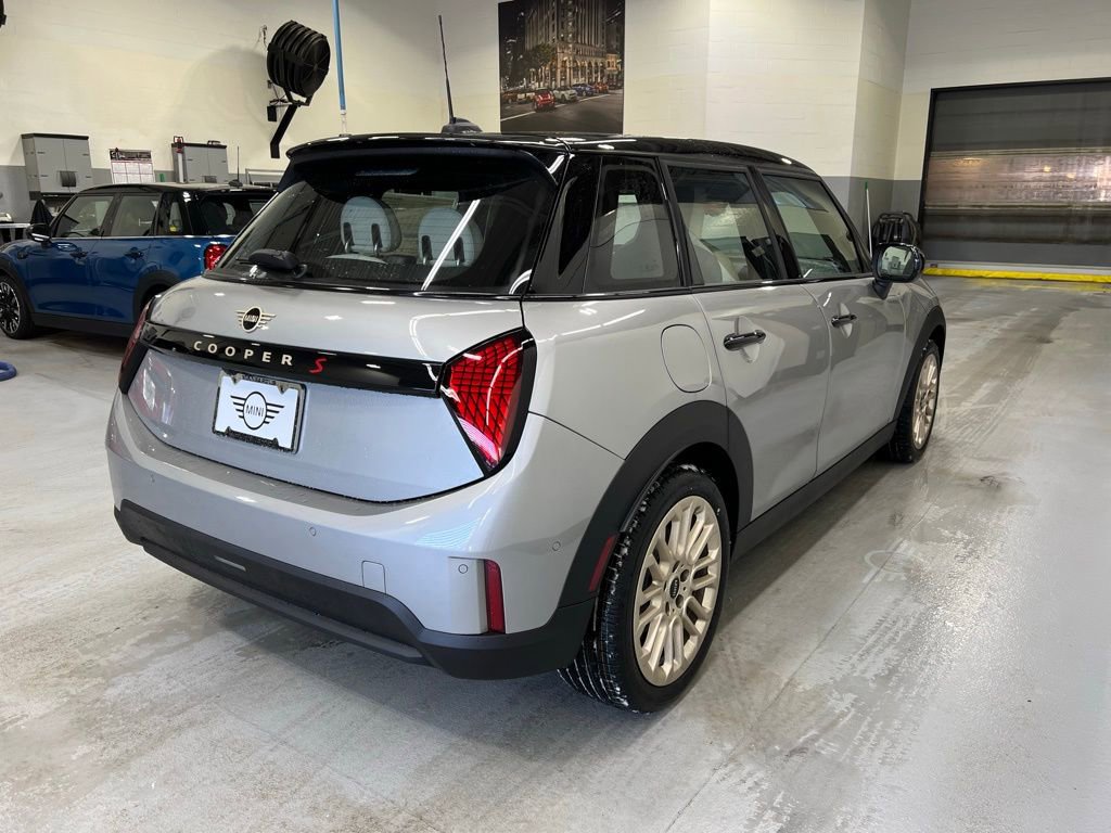 Certified 2025 MINI Cooper S image 6