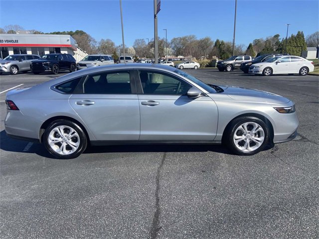 Used 2025 Honda Accord LX image 2