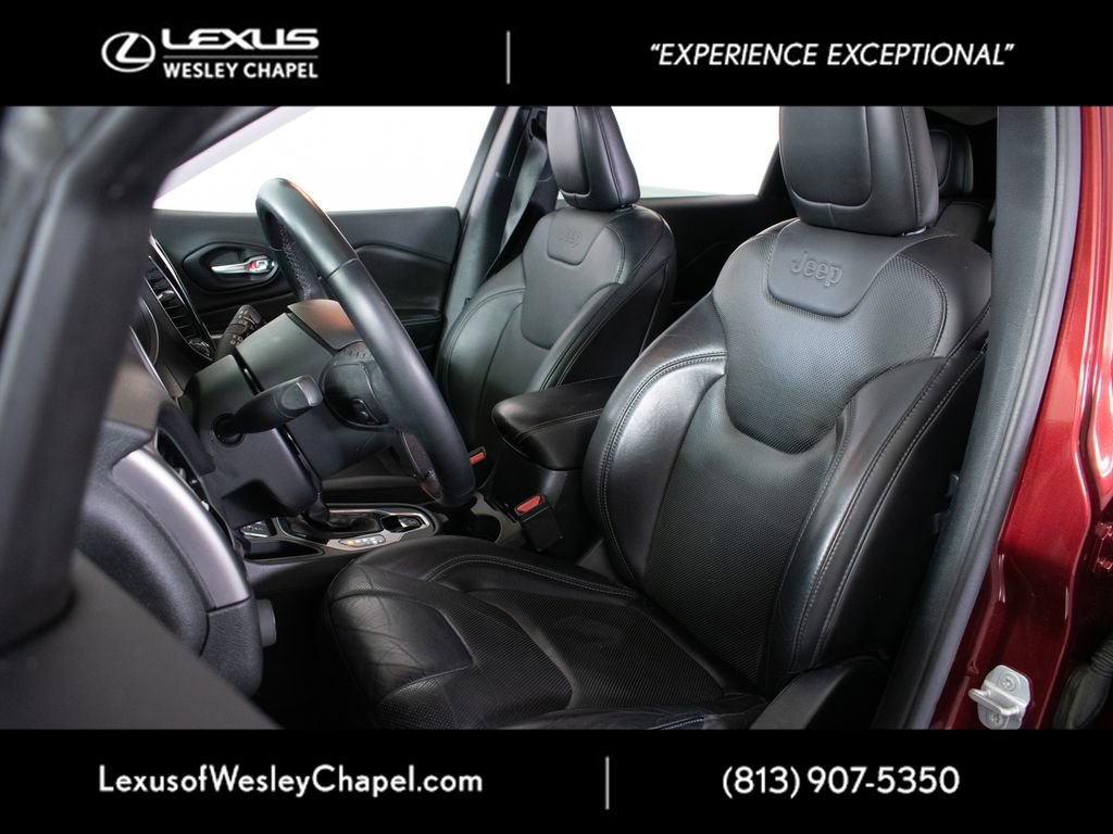 Used 2019 Jeep Cherokee Limited FWD image 18