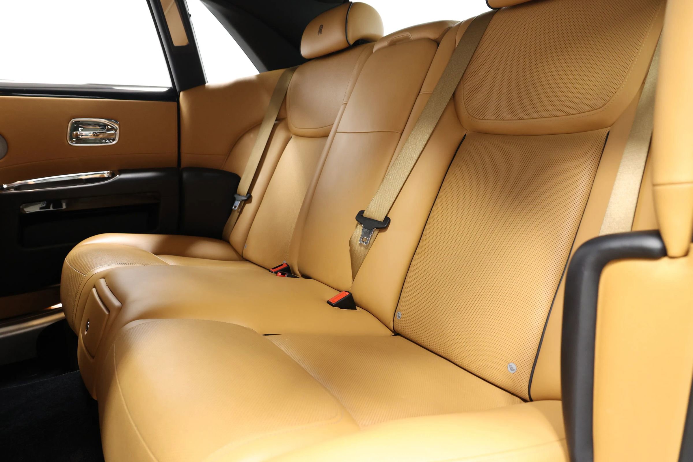 Used 2017 Rolls-Royce Ghost image 52