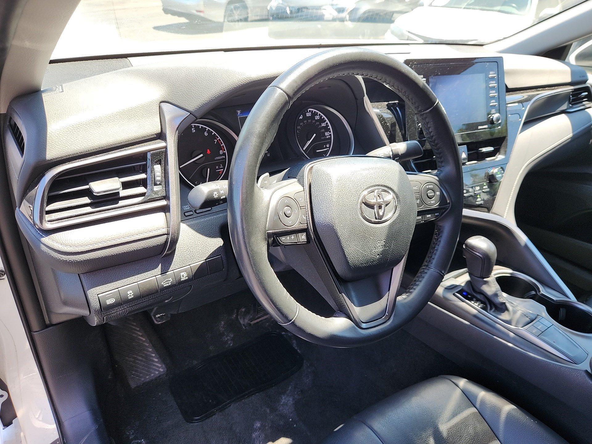 Certified 2024 Toyota Camry SE FWD image 11