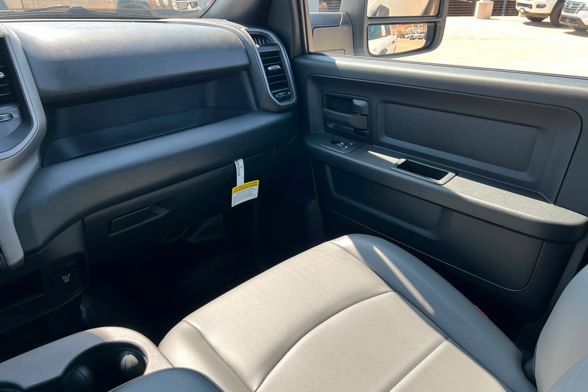 Certified 2026 RAM 3500 Tradesman w/ Chrome Appearance Group A AWD/4WD image 10