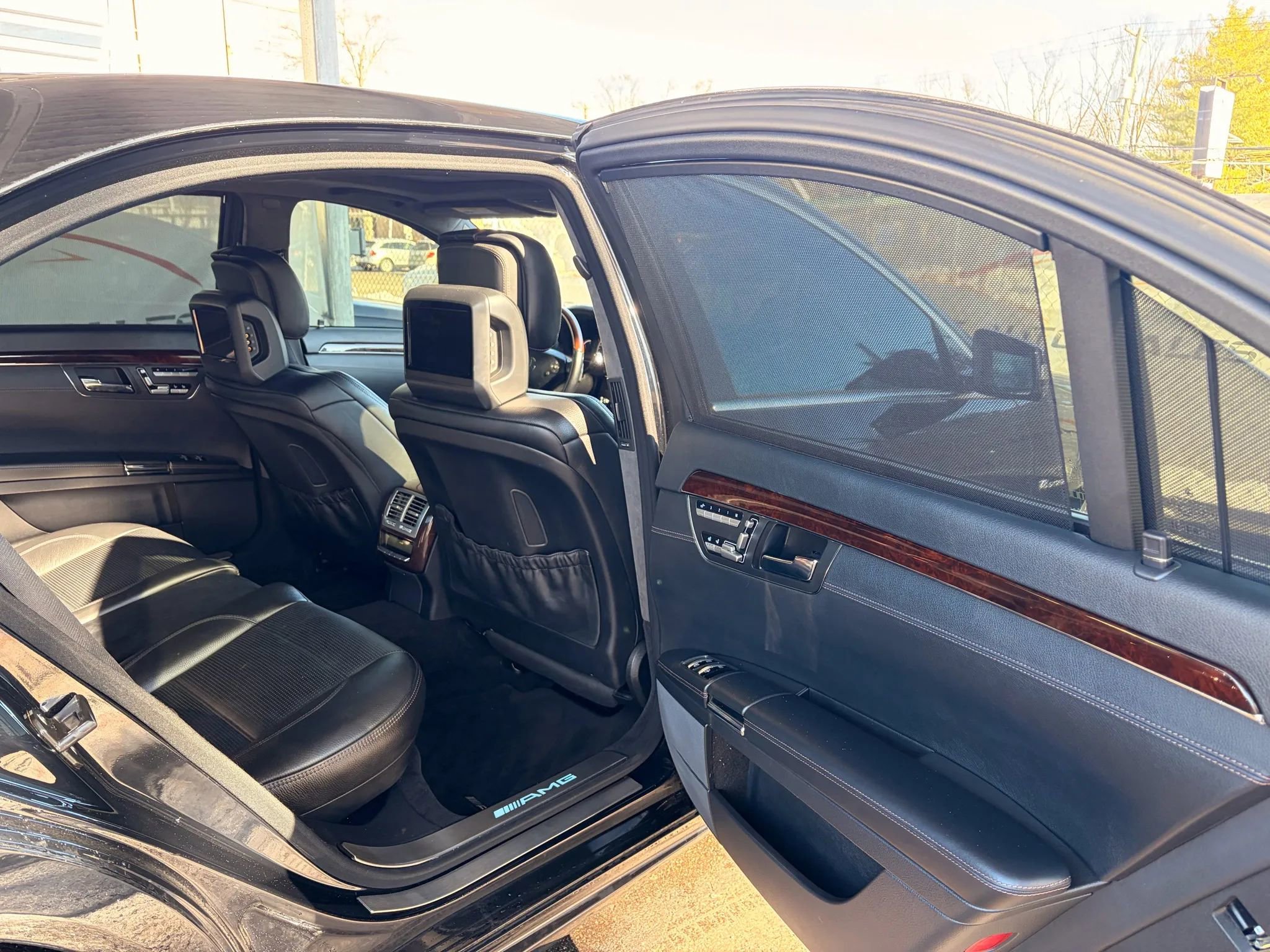 Used 2011 Mercedes-Benz S 63 AMG image 79