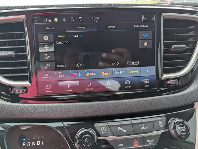 Used 2022 Chrysler Pacifica Touring-L FWD image 20