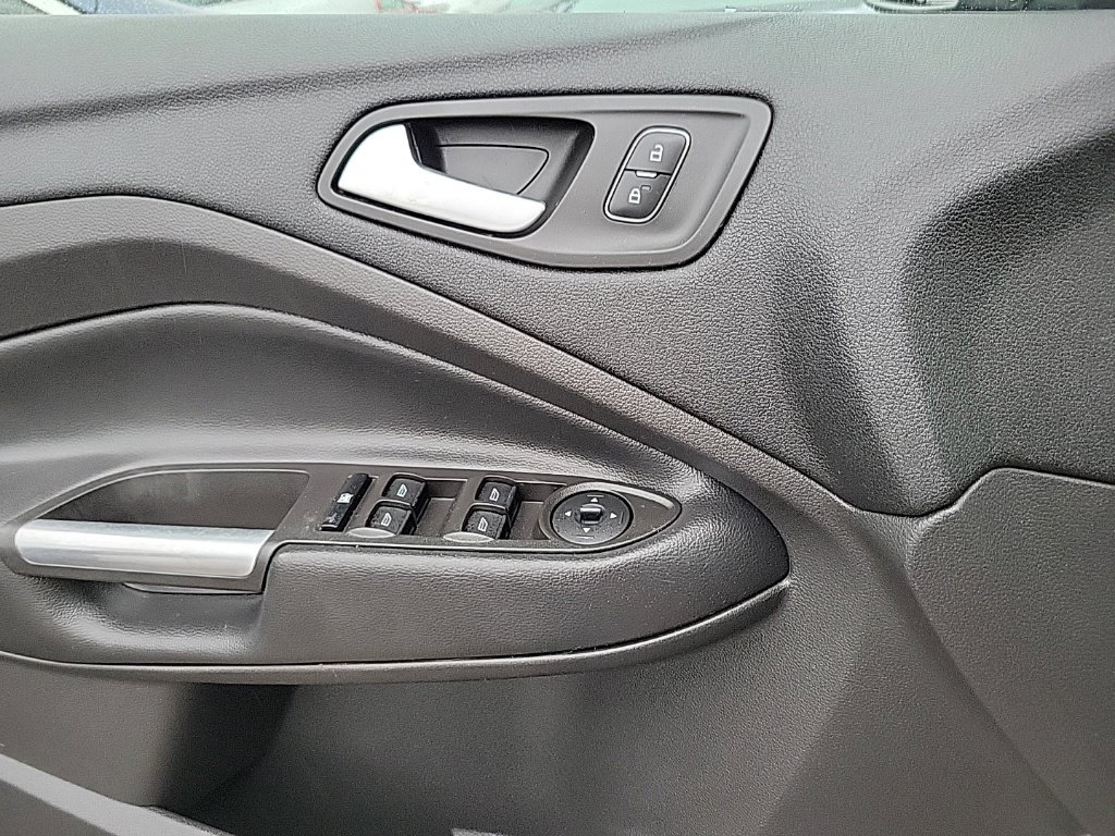 Used 2018 Ford Escape SE AWD/4WD image 13