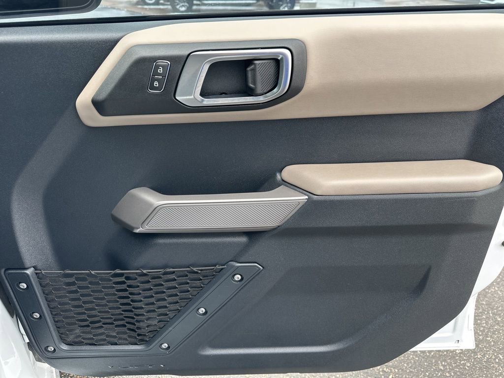 Used 2022 Ford Bronco Wildtrak image 30