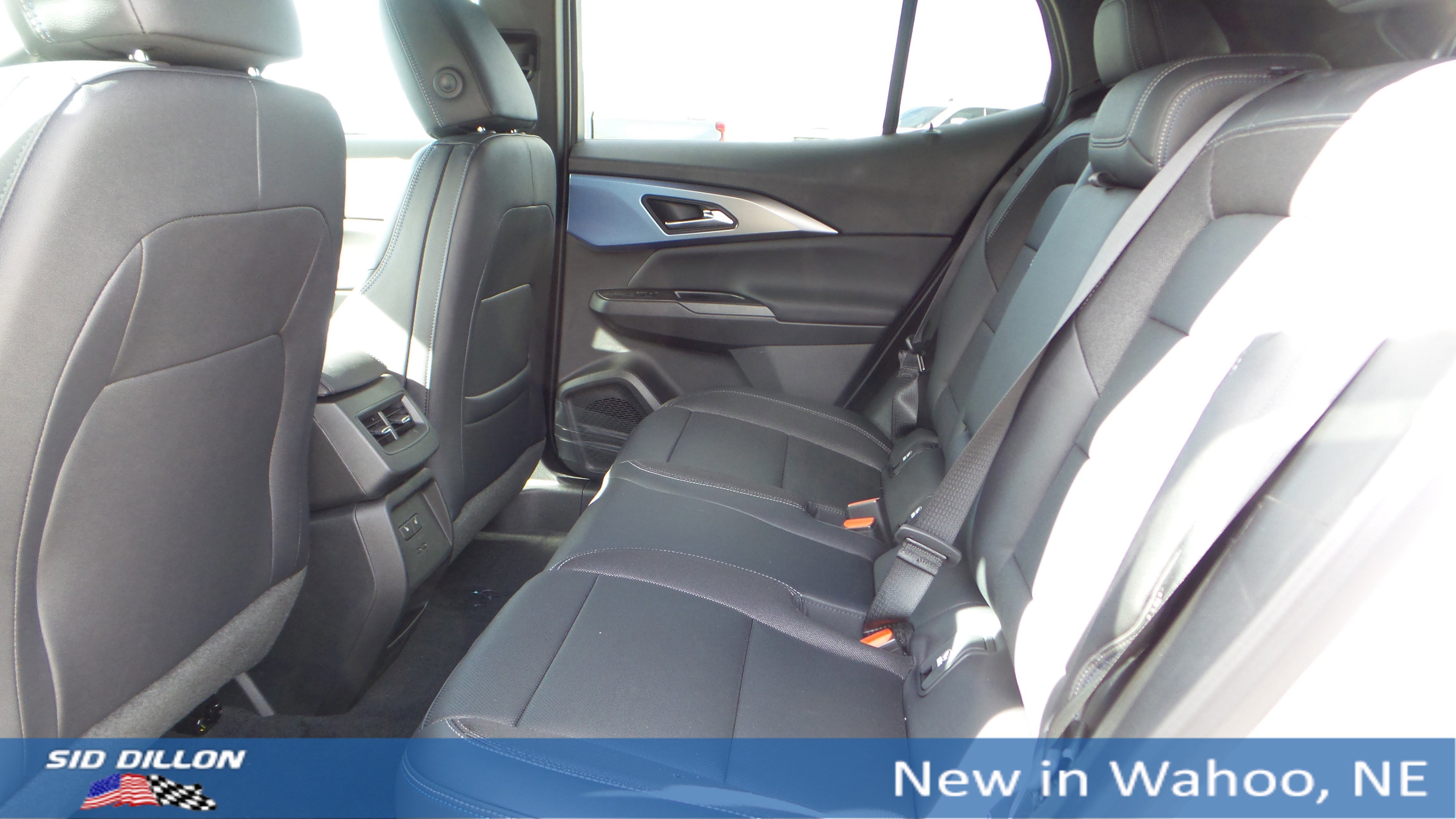 New 2026 Chevrolet Equinox EV LT image 19