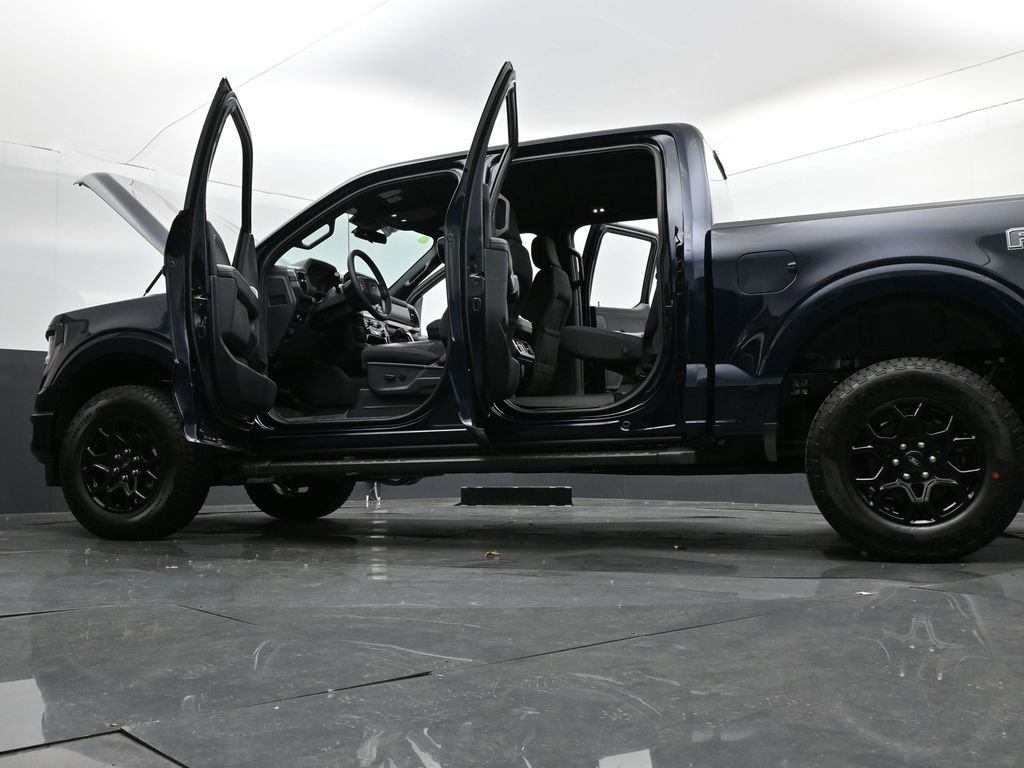 New 2026 Ford F350 Lariat w/ Lariat Ultimate Package AWD/4WD image 32