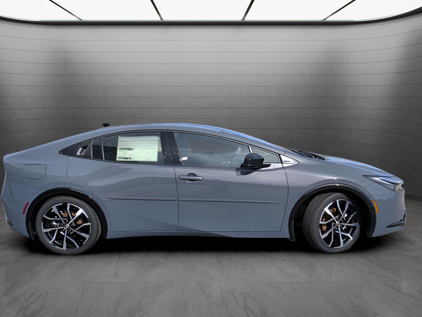 New 2026 Toyota Prius Plug-In Hybrid image 5