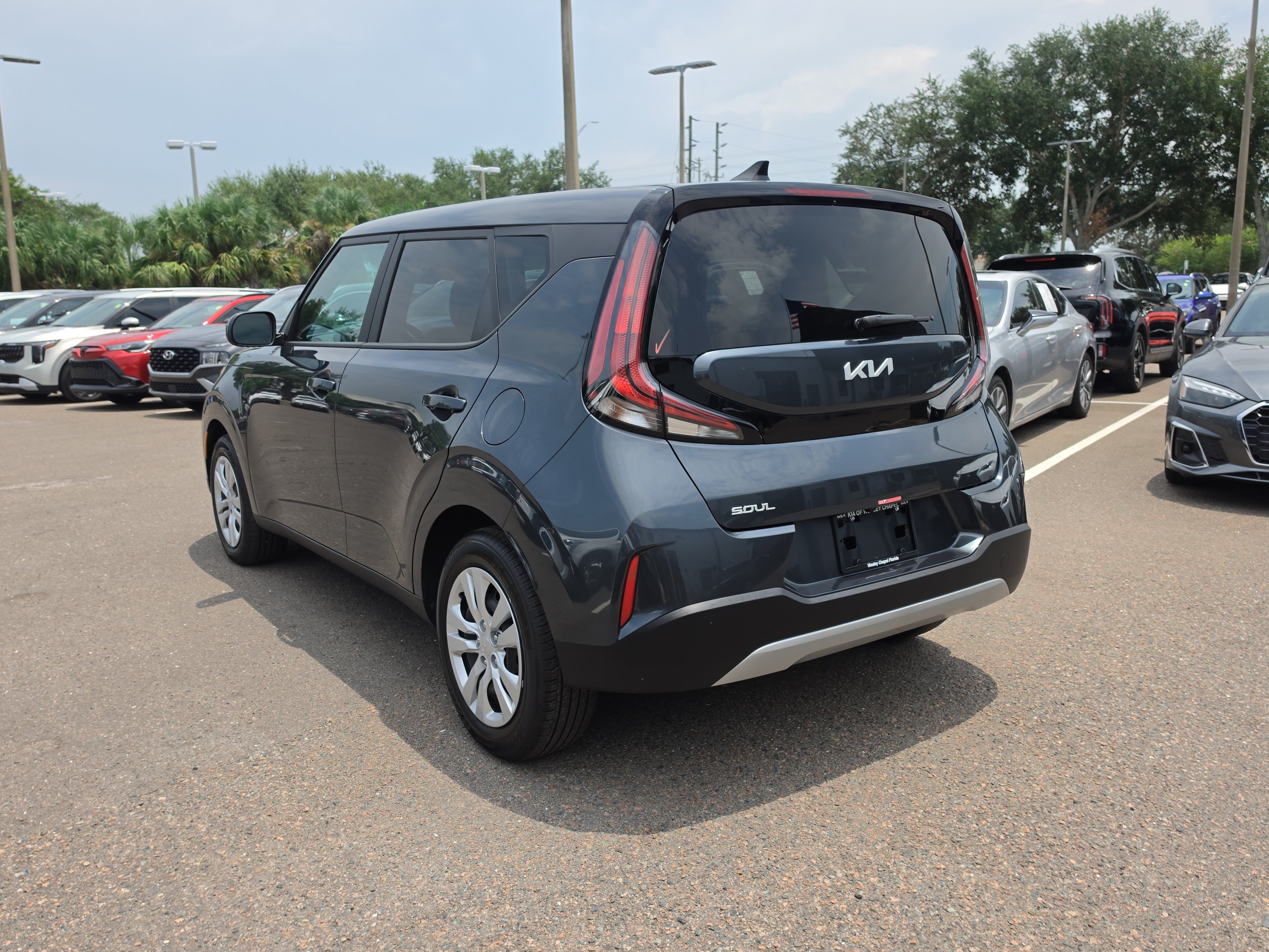 Certified 2025 Kia Soul LX FWD image 6