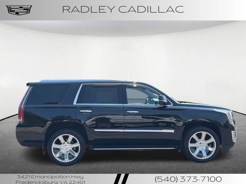 Used 2020 Cadillac Escalade Premium Luxury AWD/4WD image 20
