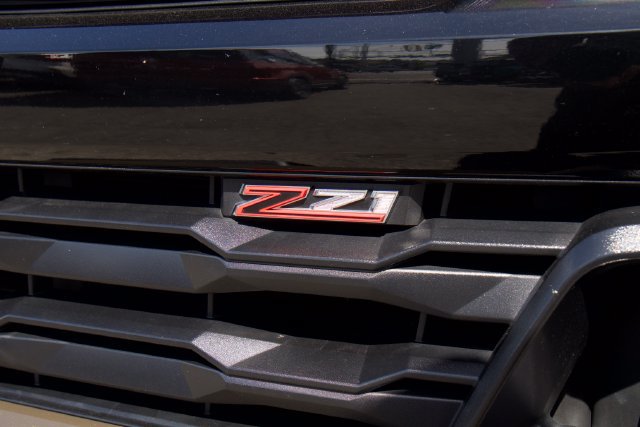 Used 2024 Chevrolet Colorado Z71 w/ Z71 Convenience Package 2 AWD/4WD image 11