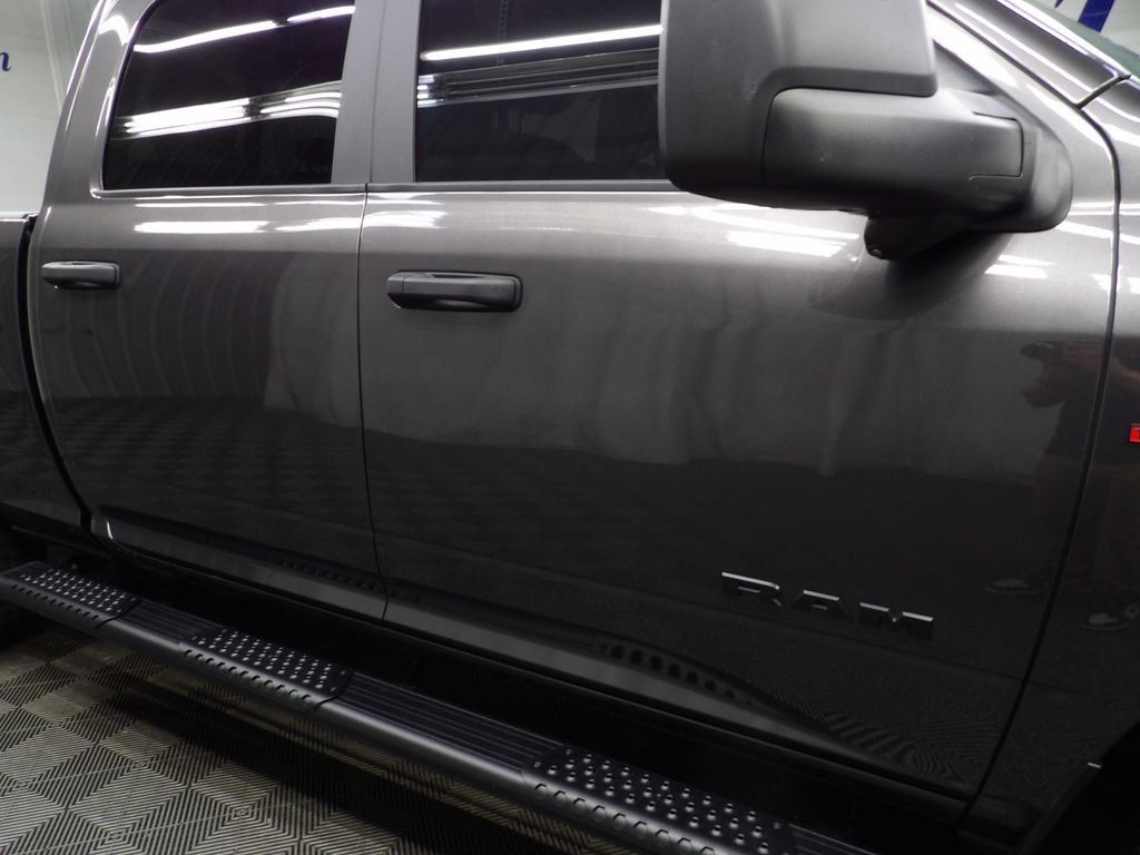 Used 2025 RAM 2500 Big Horn AWD/4WD image 39
