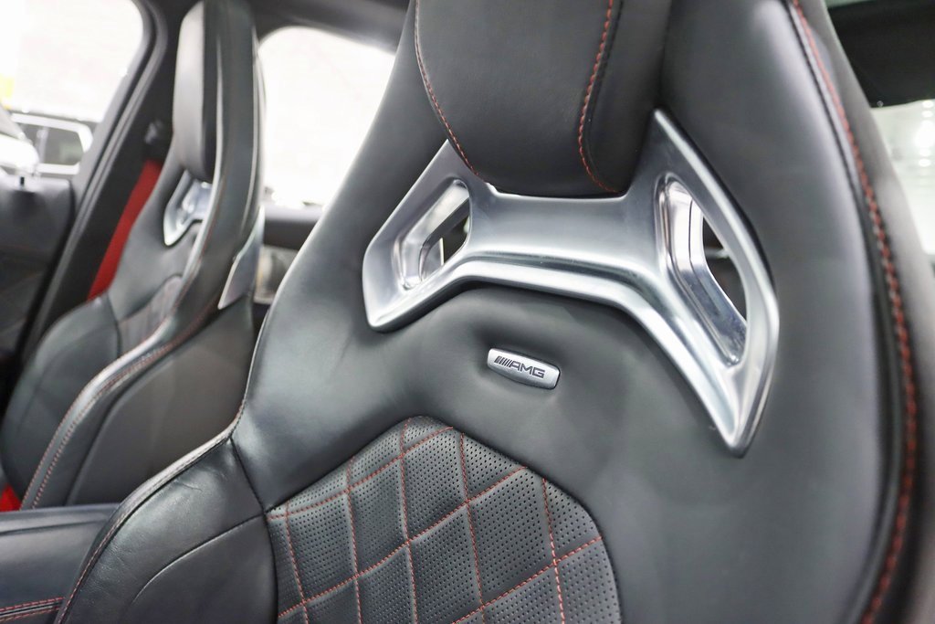 Used 2015 Mercedes-Benz C 63 AMG S image 28