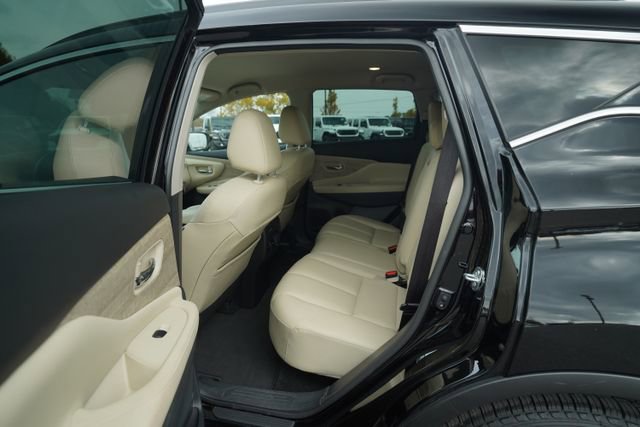 Used 2024 Nissan Murano SV image 15