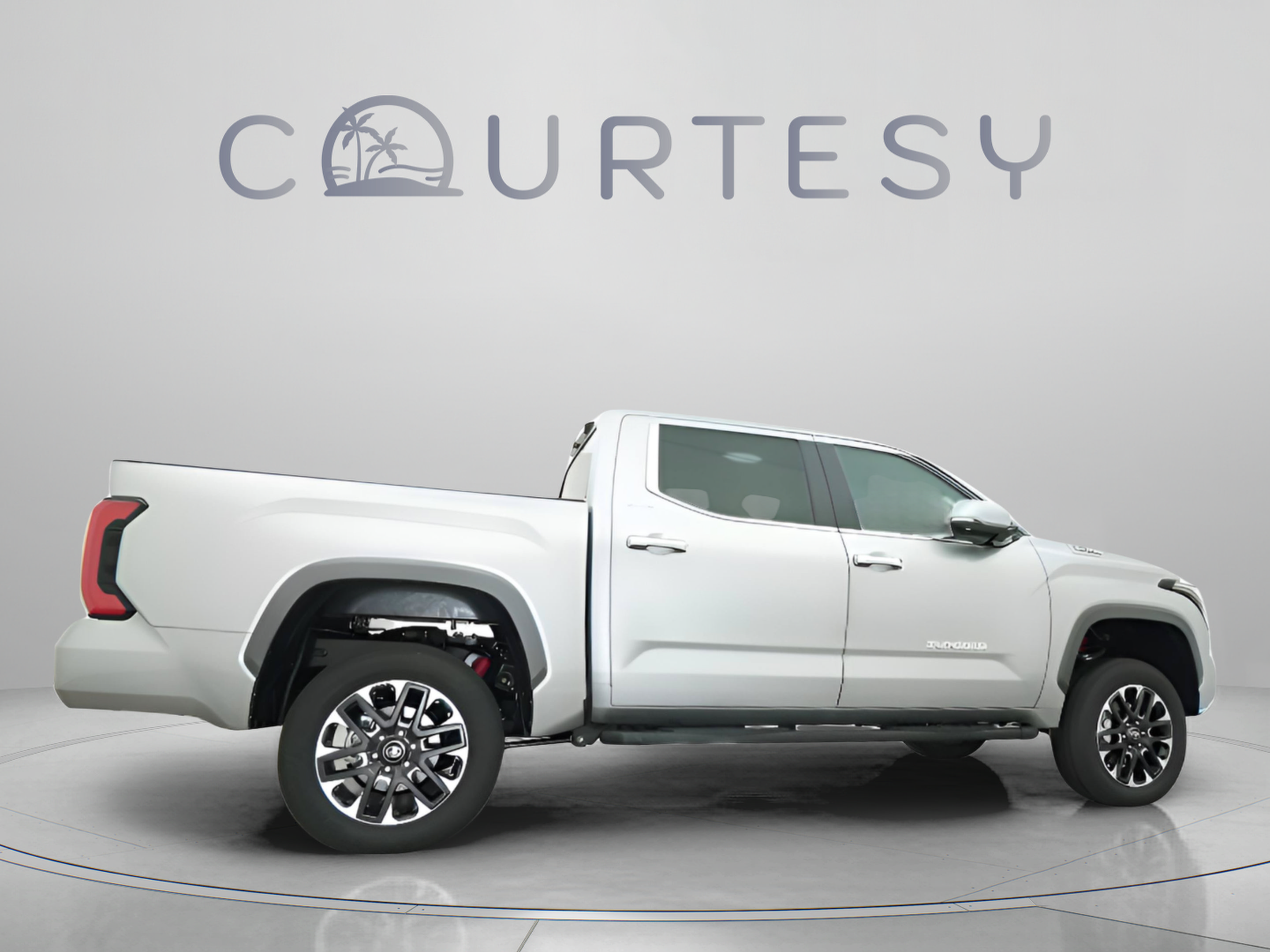 Certified 2025 Toyota Tundra Limited AWD/4WD image 14