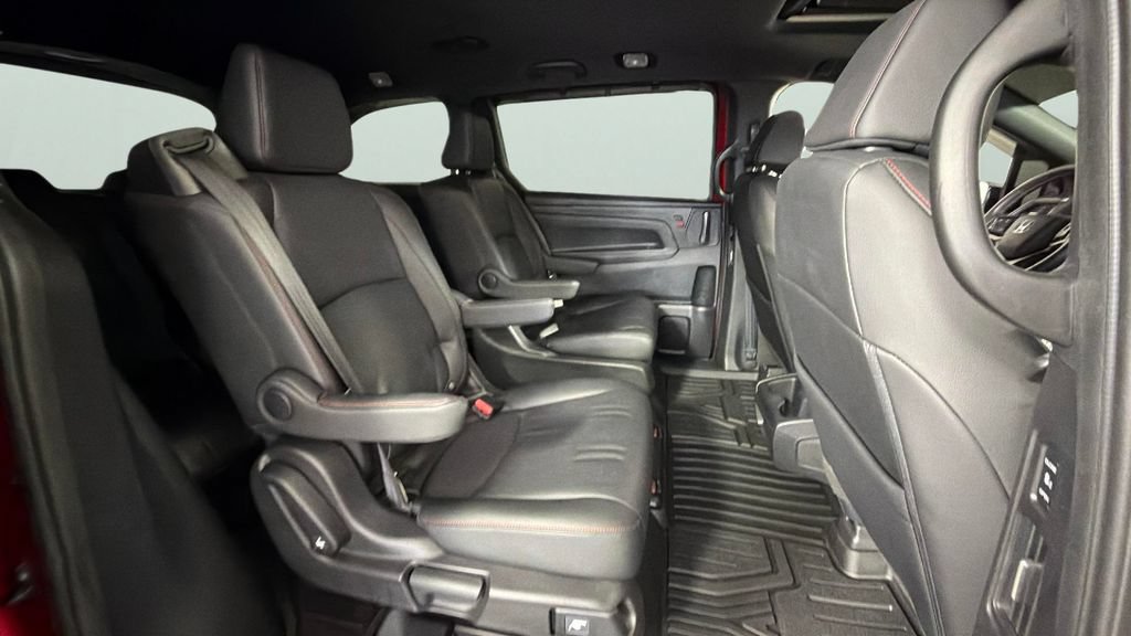 Used 2025 Honda Odyssey Sport-L image 34