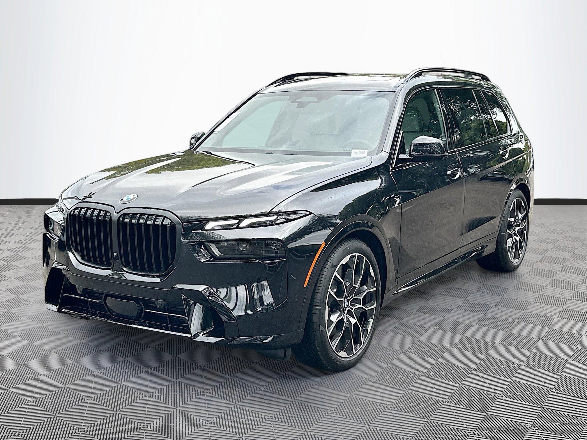 New 2026 BMW X7 xDrive40i w/ M Sport Package image 3