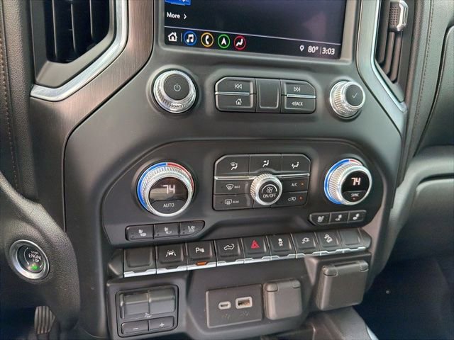 Used 2022 GMC Sierra 1500 AT4 w/ AT4 Premium Package AWD/4WD image 9
