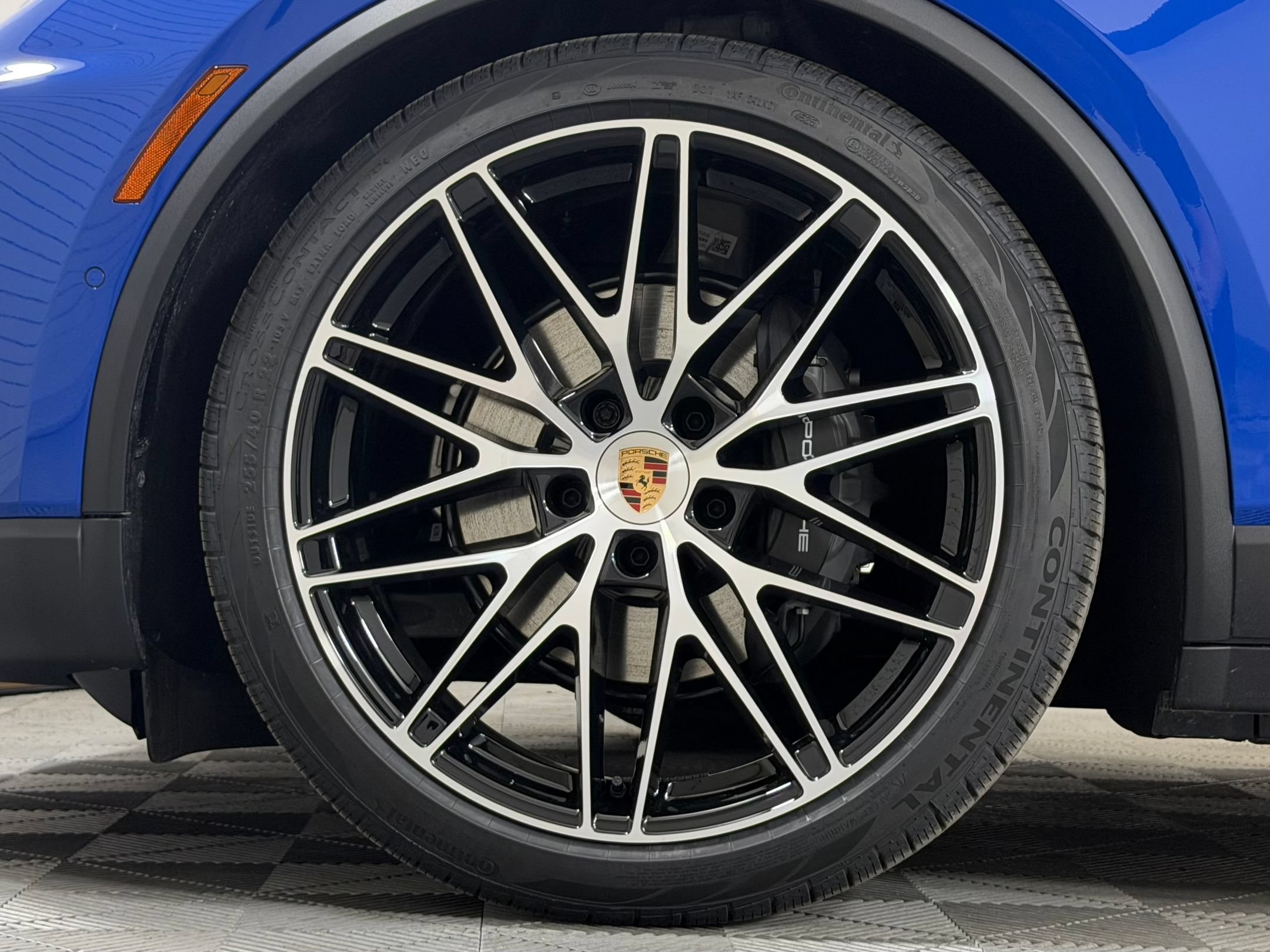 Used 2026 Porsche Macan Electric RWD image 14