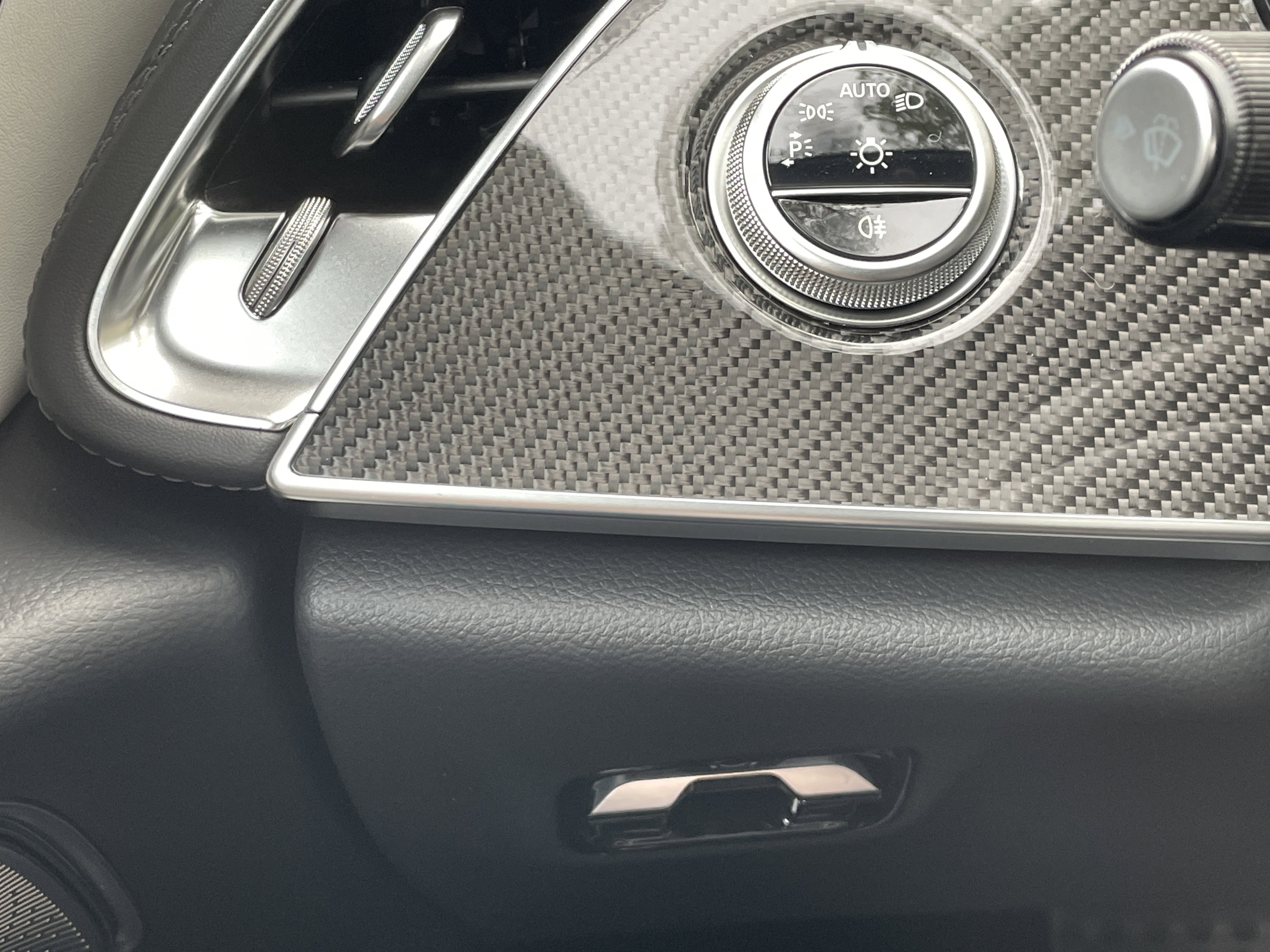 New 2026 Mercedes-Benz E 53 AMG e 4MATIC Sedan image 23