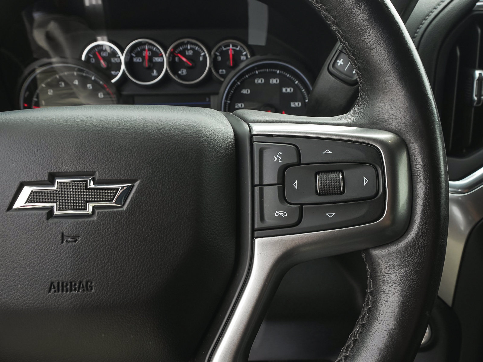 Used 2021 Chevrolet Silverado 1500 RST AWD/4WD image 18