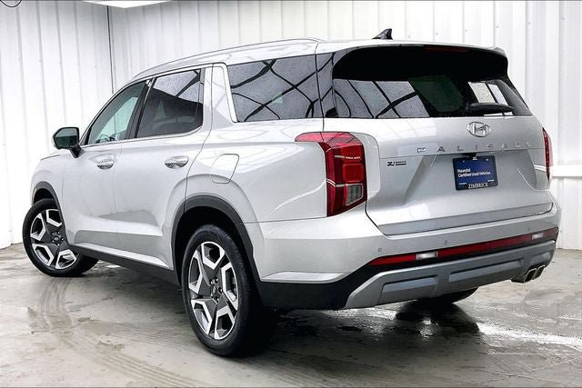 Used 2025 Hyundai Palisade SEL FWD image 11