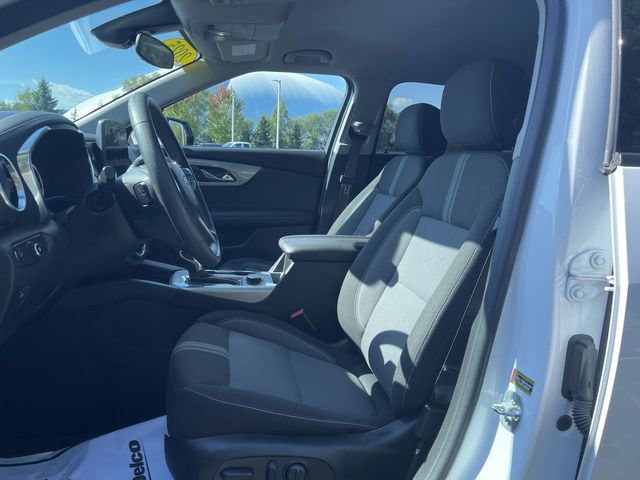 Used 2025 Chevrolet Blazer LT image 19
