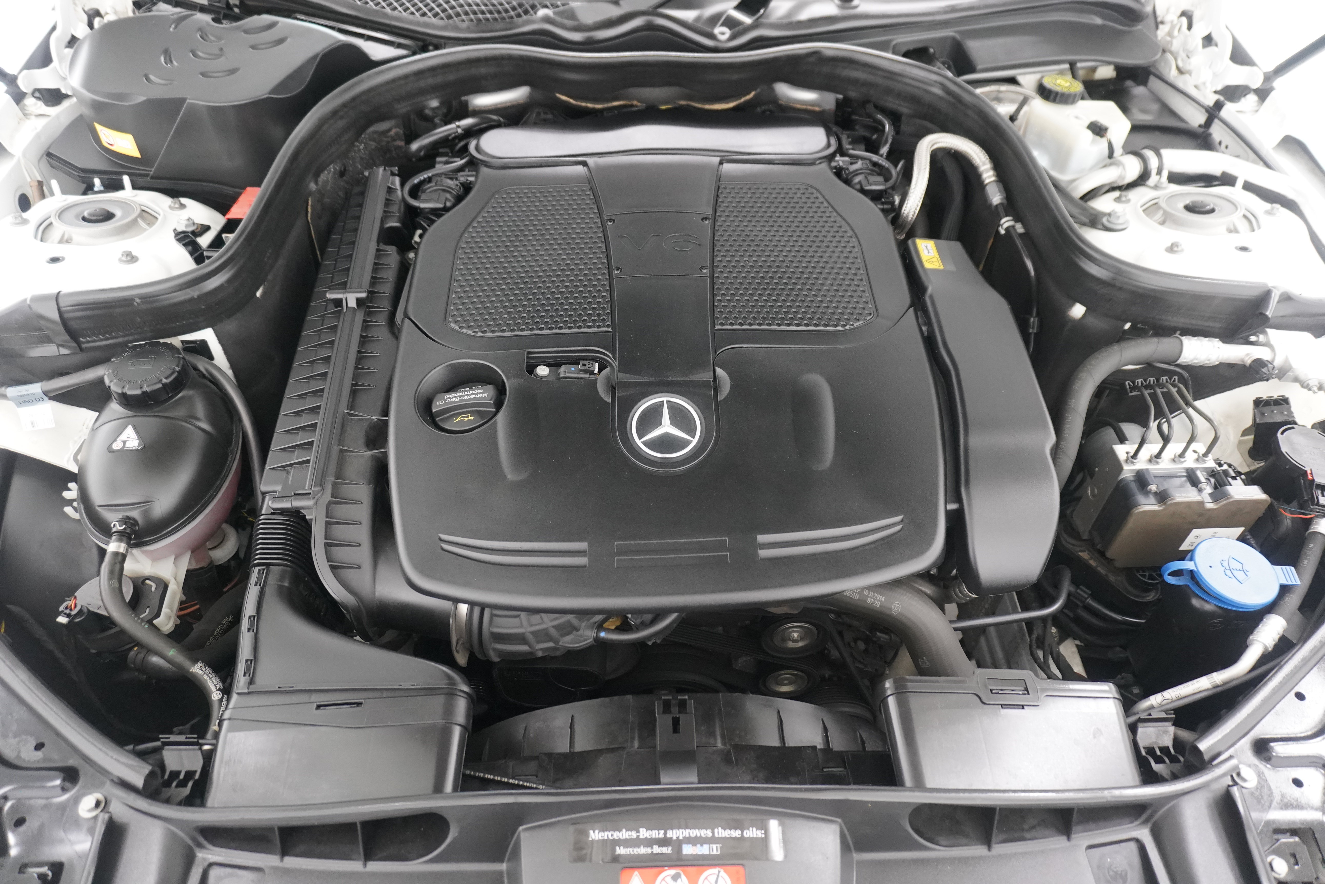 Used 2015 Mercedes-Benz E 350 Sedan image 31