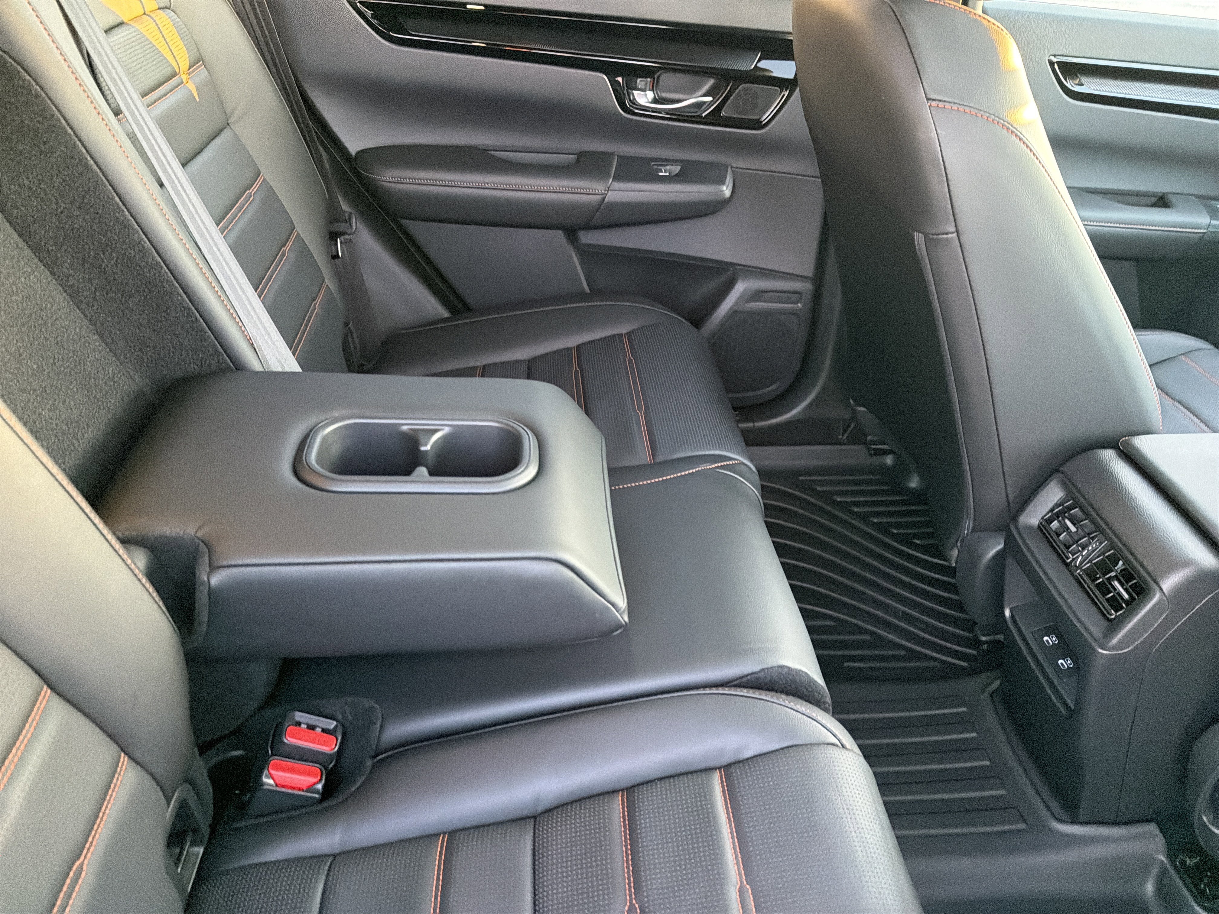 Used 2025 Honda CR-V Sport Touring image 68