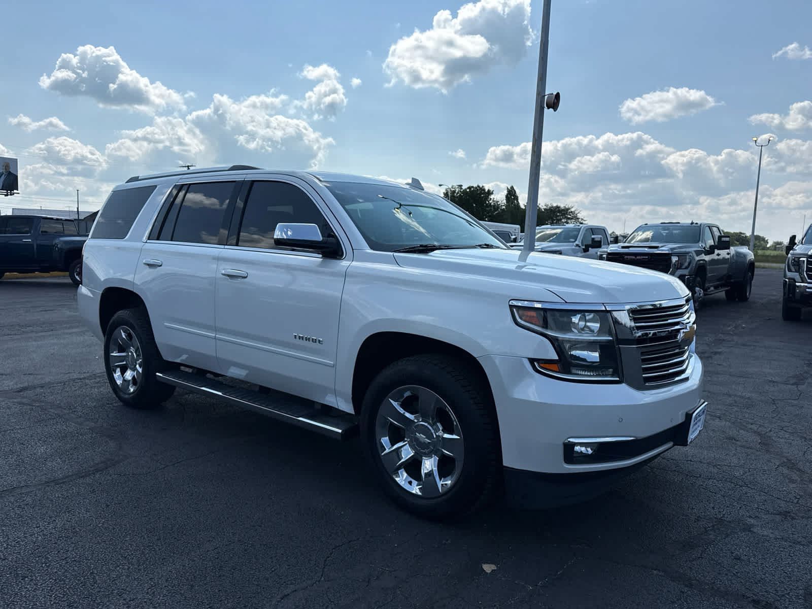 Used 2017 Chevrolet Tahoe Premier AWD/4WD image 7