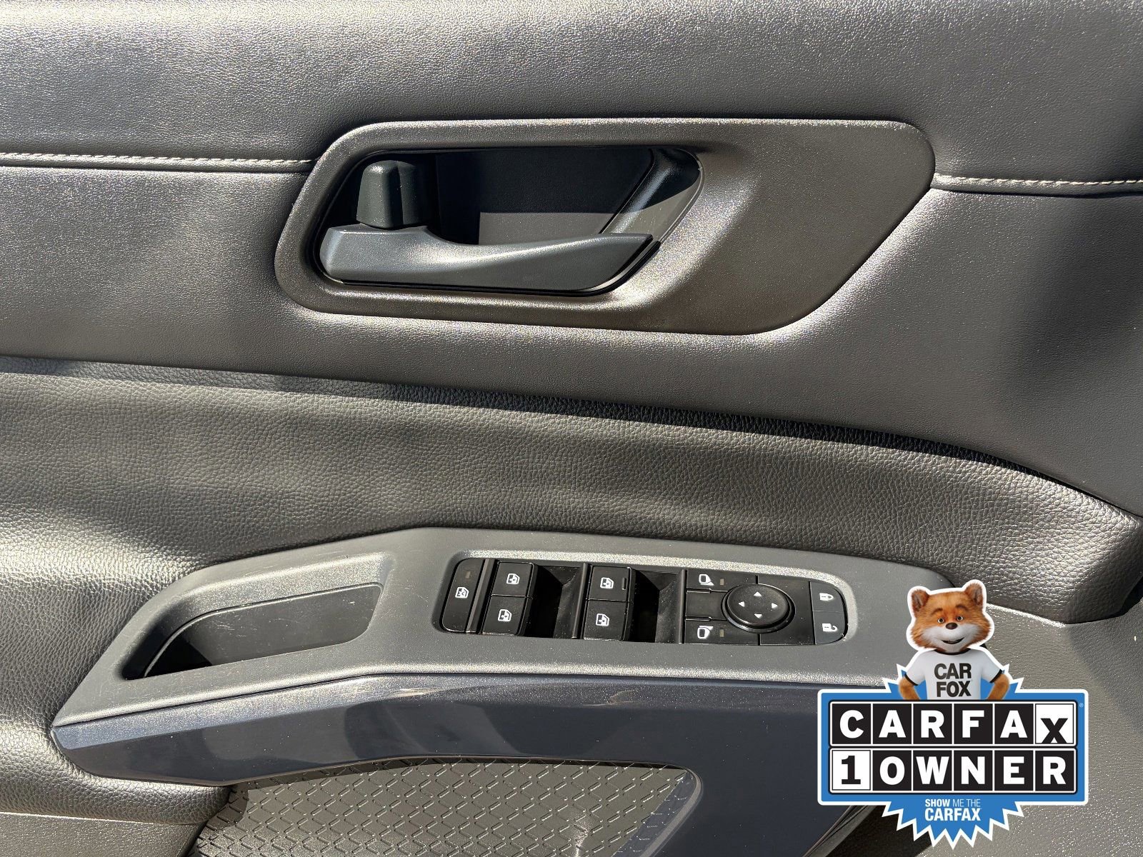 Certified 2024 Nissan Pathfinder S image 23