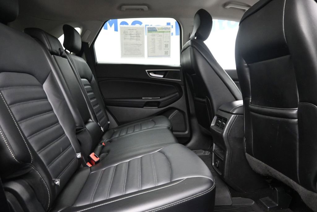 Used 2018 Ford Edge SEL w/ Equipment Group 201A AWD/4WD image 8