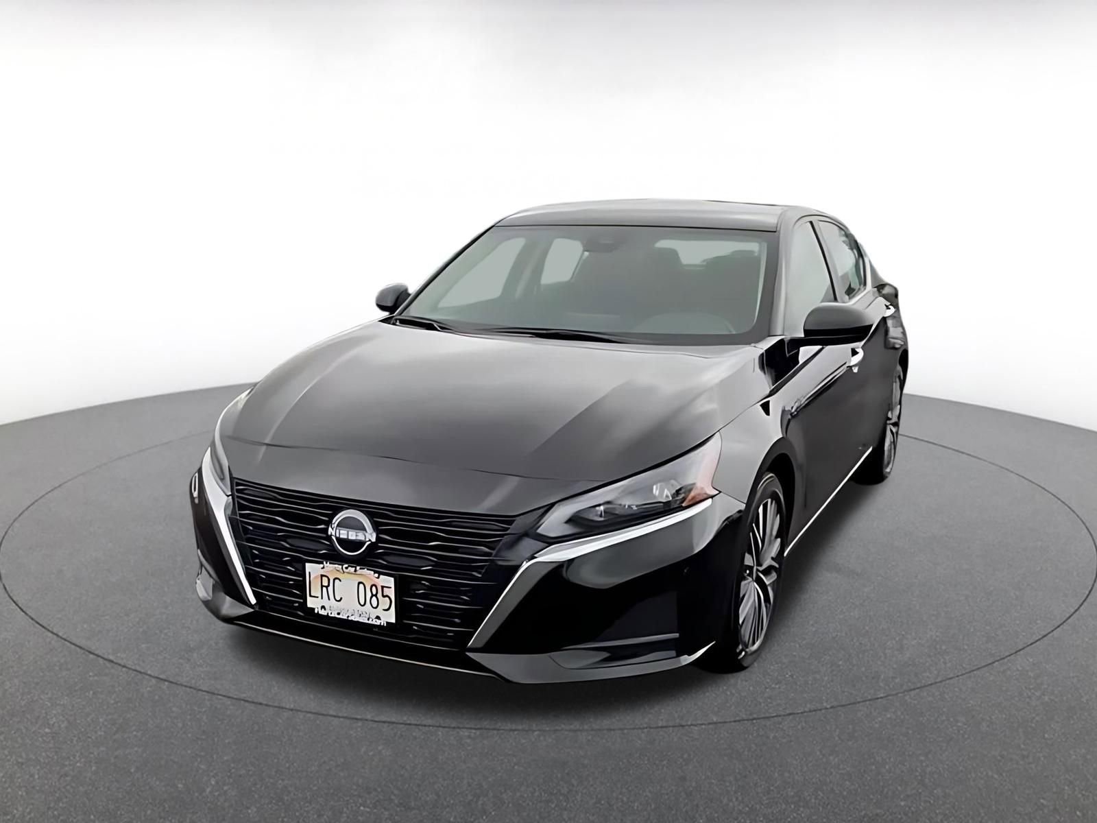 Used 2025 Nissan Altima 2.5 SV image 7