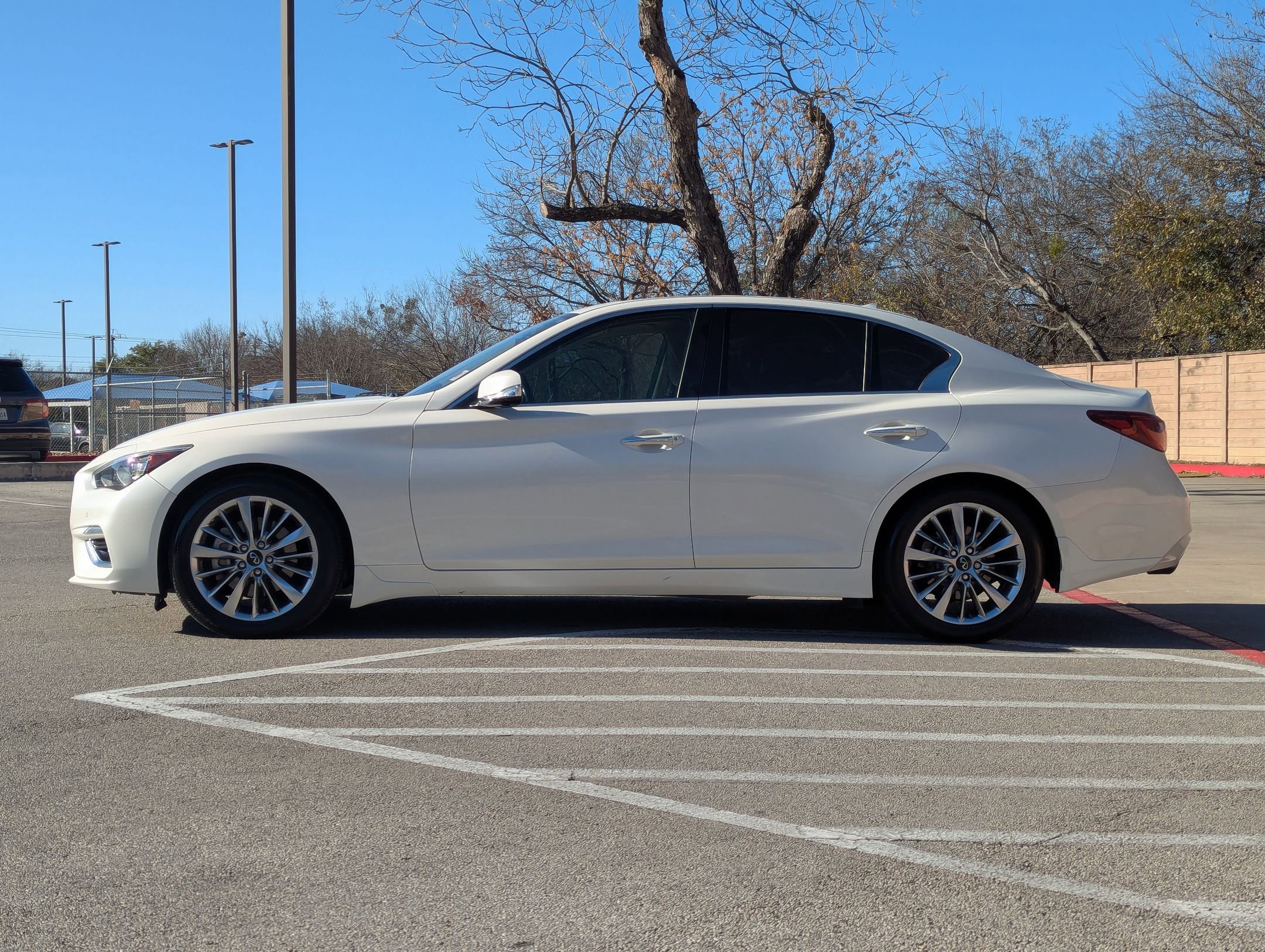 Used 2021 INFINITI Q50 Luxe w/ Seat & Sound Package image 7
