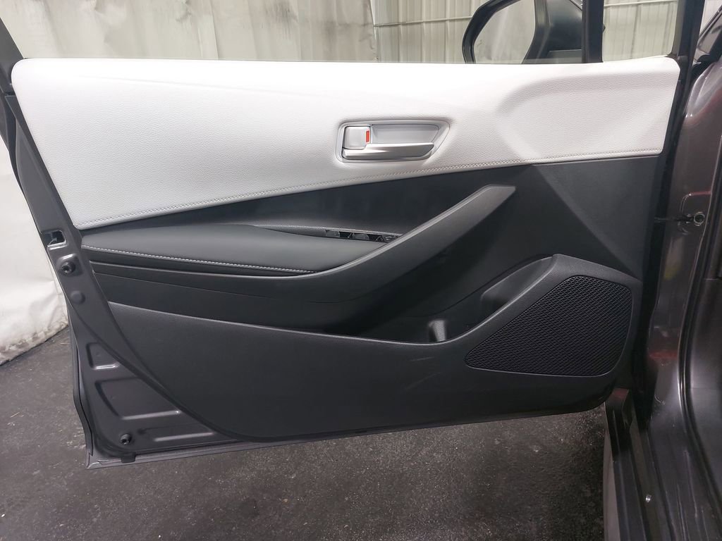 Used 2024 Toyota Corolla SE image 26