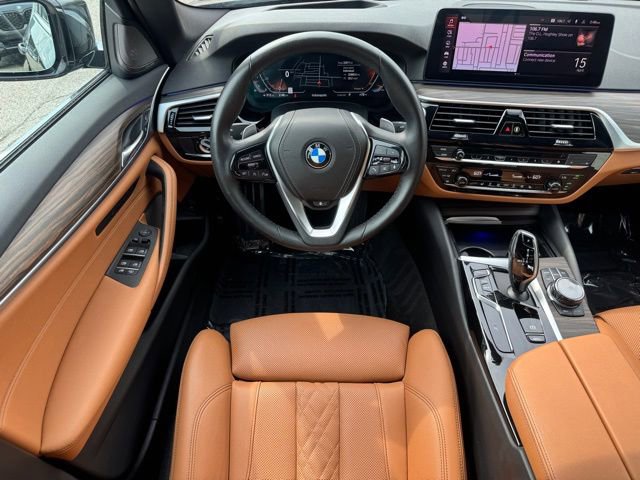 Certified 2023 BMW 540i xDrive w/ Executive Package image 21