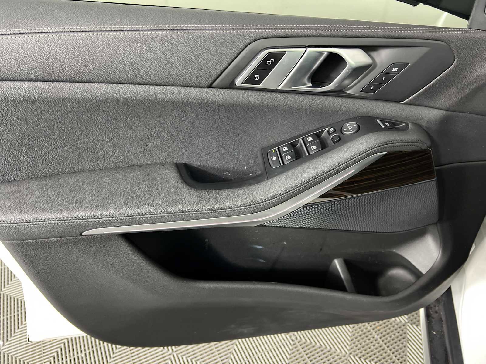 Used 2021 BMW X5 sDrive40i w/ Convenience Package image 21