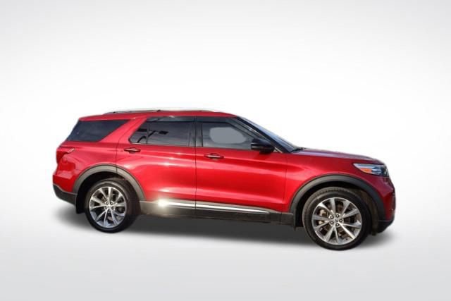 Used 2021 Ford Explorer Platinum w/ Equipment Group 601A image 14