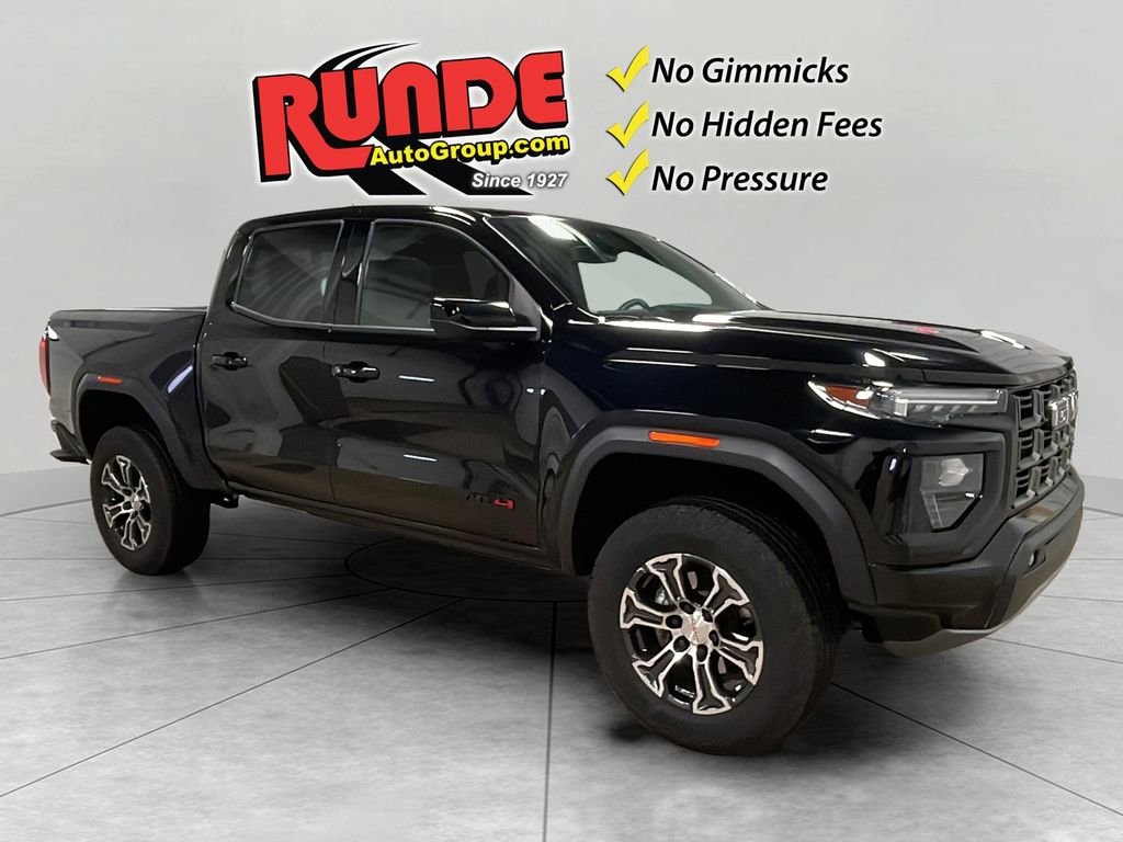 Used 2023 GMC Canyon AT4 w/ AT4 Premium Package image 7