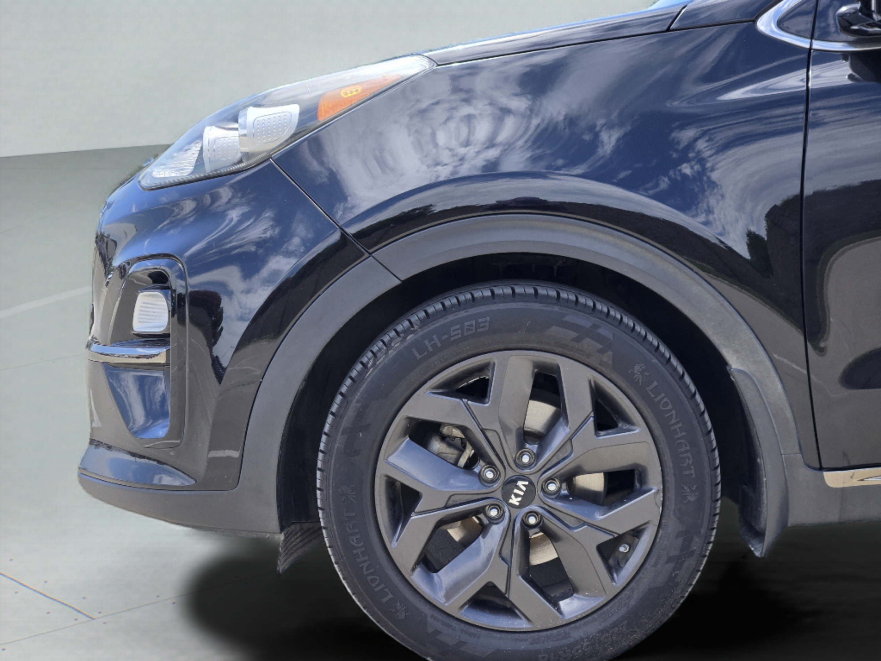 Used 2020 Kia Sportage S FWD image 29