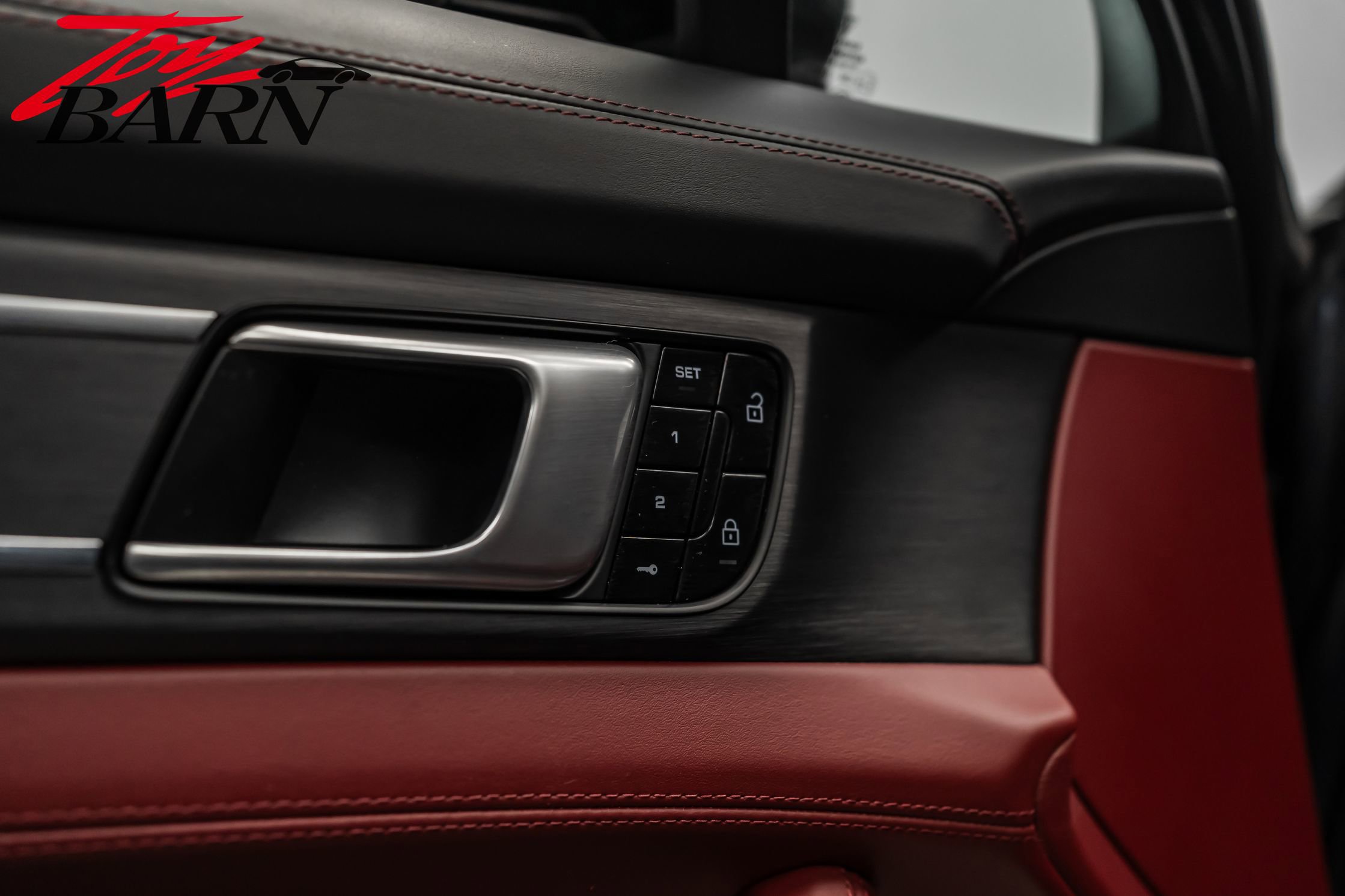 Used 2020 Porsche Panamera GTS image 21